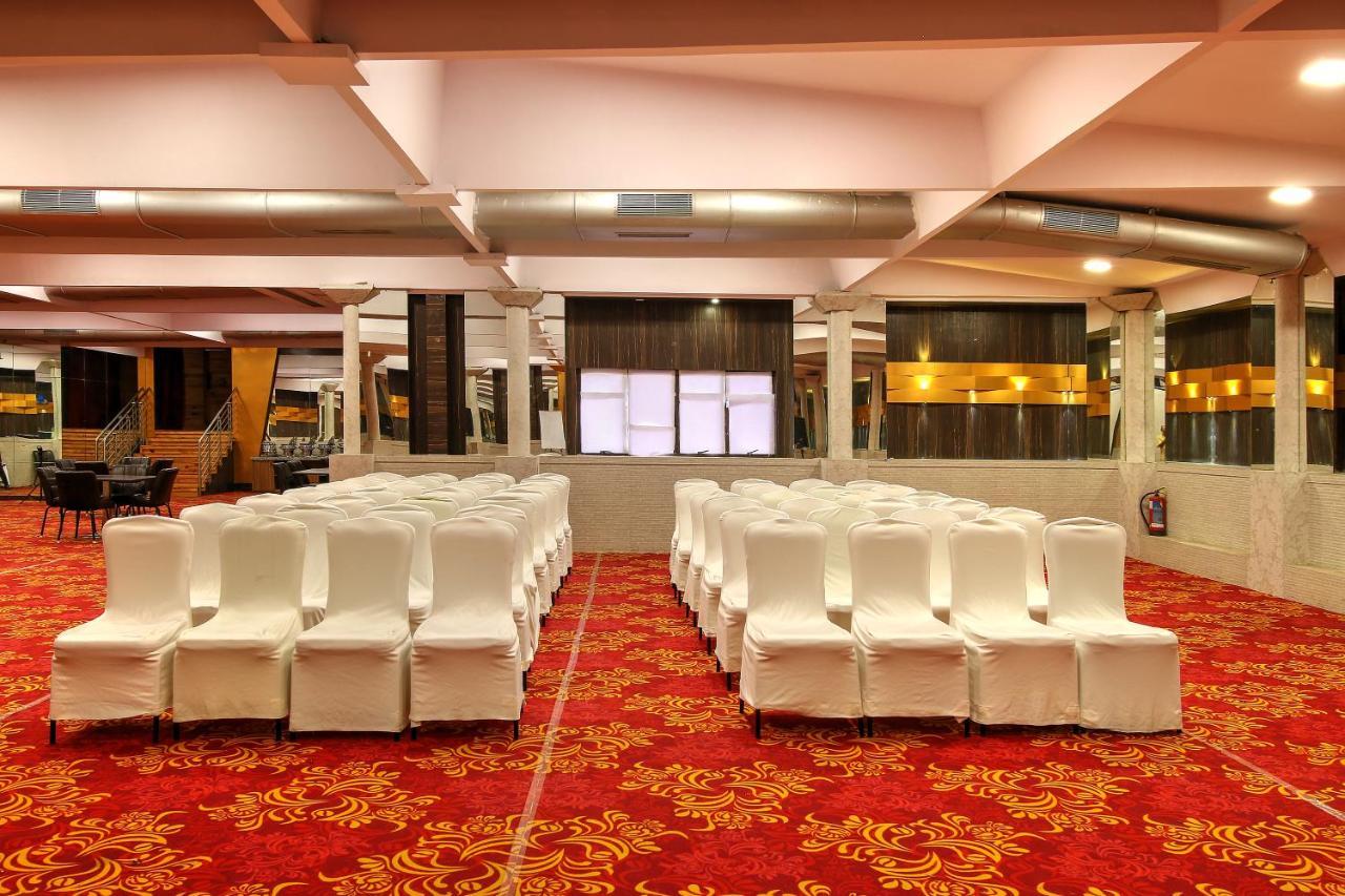 Hotel Mumbai House Juhu, Santacruz West, Mumbai Eksteriør bilde