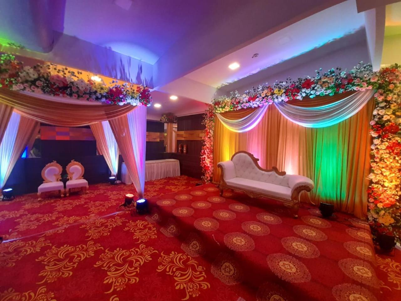 Hotel Mumbai House Juhu, Santacruz West, Mumbai Eksteriør bilde